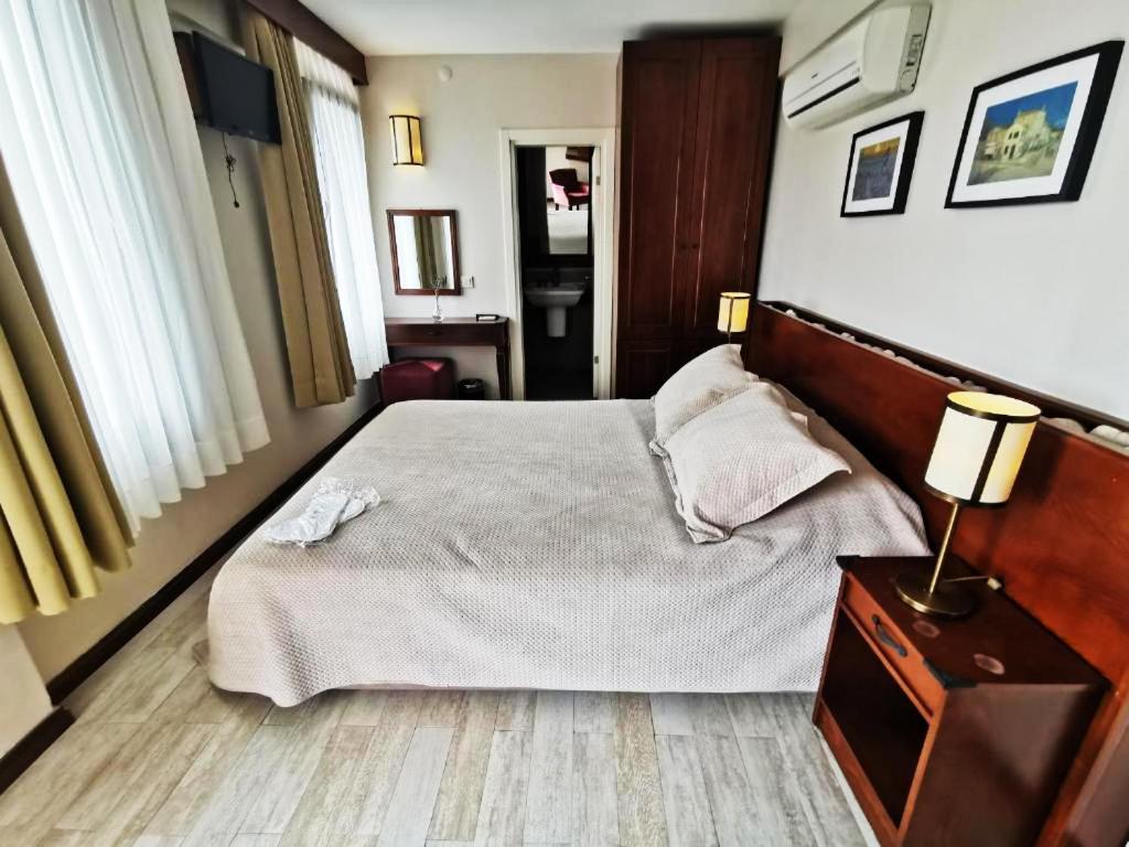 Mitos Hotel Bozcaada Exteriör bild